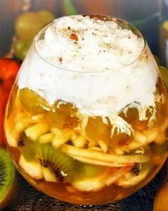 Фрукты в вине