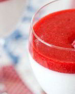 Клубничная панна-котта