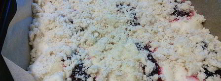 клубничные бухтельн с ванильным пудингом и штрейзелем. Шаг 13