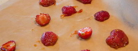 клубника и шоколад с мороженым. Шаг 13