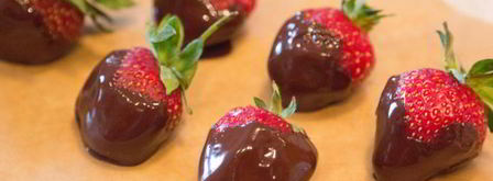 клубника и шоколад с мороженым. Шаг 10