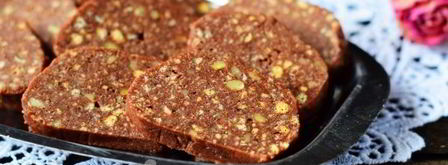 колбаса шоколадная из печенья со сгущенкой. Шаг 15