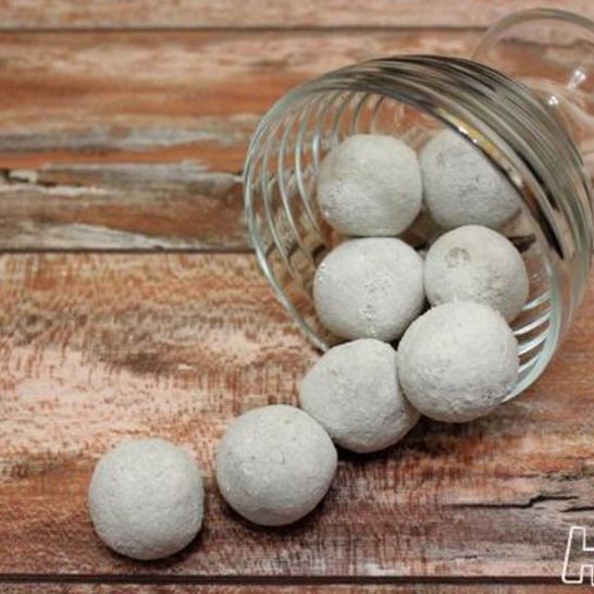 Рецепт чечевичных конфет с миндалем