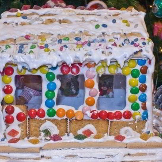 Рецепт домика из конфет
