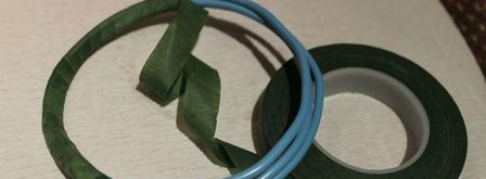 елка из шампанского и конфет. Шаг 15