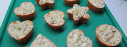 конфеты из белого шоколада с орешками и цукатами. Шаг 6