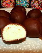 Конфеты Снежки в шоколаде