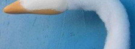 лебеди из конфет. Шаг 7