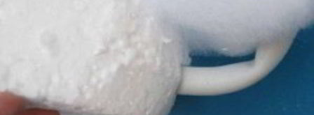 лебеди из конфет. Шаг 9