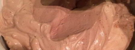 шоколадное джелато с фундуком и конфетами бачио. Шаг 4