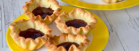 корзиночки с белковым кремом песочные. Шаг 13