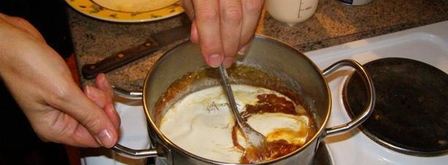 крем-брюле с малиново-клубничным соусом. Шаг 2