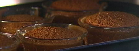 крем-карамель пьяная вишня. Шаг 9