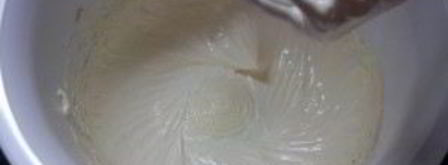 крем сливочный из сгущенки. Шаг 3