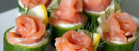 лосось со сливочным кремом в стаканчиках из огурца. Шаг 5