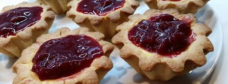 песочные корзиночки с творогом и белковым кремом. Шаг 8