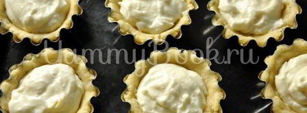 песочные корзиночки с творожным кремом. Шаг 6