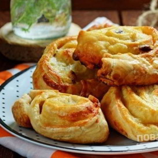 Рецепт слоеных коржиков с заварным кремом