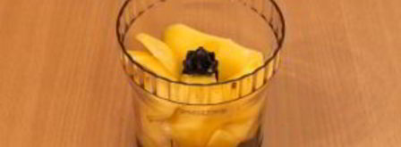 слоеные корзинки с кремом из маскарпоне, манго и фруктами. Шаг 2