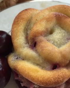 Мини-клафути с ягодами