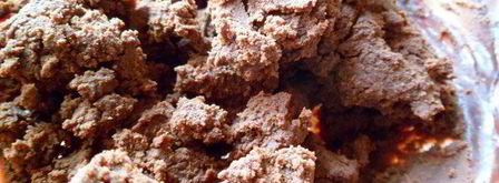 мангово-черничное мороженое с конфетами рафаэлло с шоколадными шариками. Шаг 9