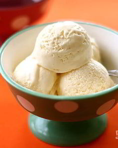 Мороженое ванильное