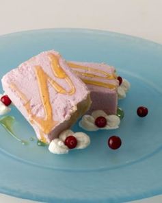 Творожно-клюквенное мороженое