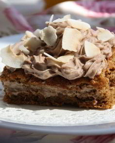 Легкий кофейный бисквит с кокосовым муссом