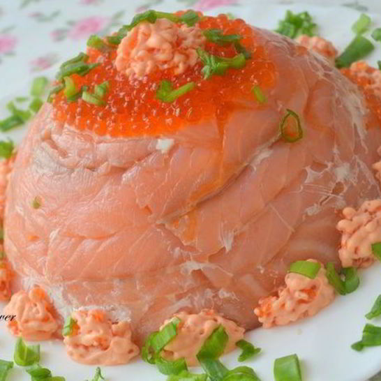 Рецепт праздничного цукотто из форели с нежнейшим креветочным муссом, огурцом и сливочным кремом