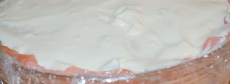 праздничный цукотто из форели с нежнейшим креветочным муссом, огурцом и сливочным кремом. Шаг 20