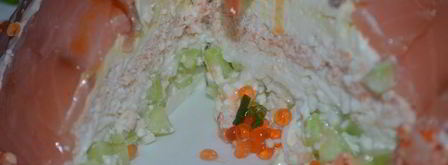 праздничный цукотто из форели с нежнейшим креветочным муссом, огурцом и сливочным кремом. Шаг 23