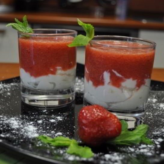 Рецепт творожно-клубничного мусс