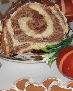 Двуцветный кулич