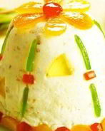 Пасха с миндалем и изюмом