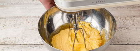 пасхальный кулич с миндалем и изюмом. Шаг 7