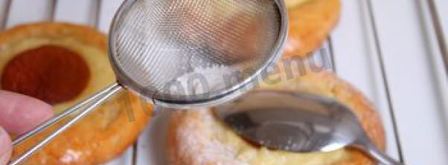 пасхальные булочки с кремом и абрикосами. Шаг 13