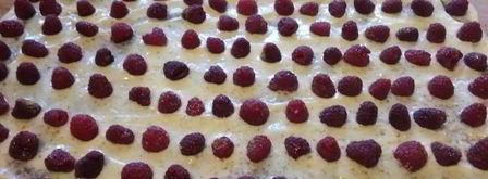 сладкая вертушка с пудингом и малиной. Шаг 7