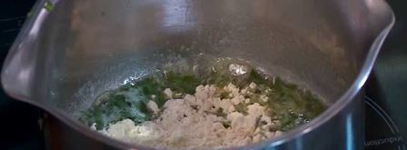 сырное суфле с зеленым луком и кукурузной мукой. Шаг 4