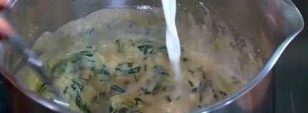 сырное суфле с зеленым луком и кукурузной мукой. Шаг 5
