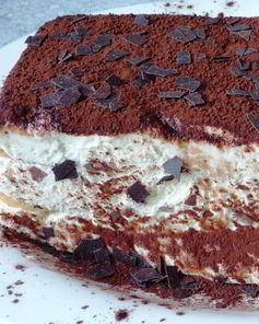 Изысканный тирамису с яйчным ликером