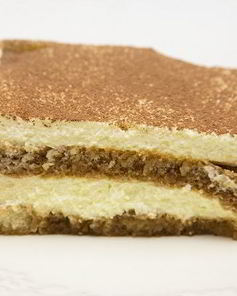 Тирамису со взбитыми сливками