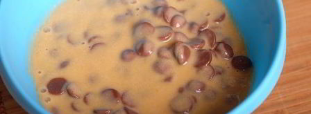 трюфели с абрикосовым пюре, курагой и ромом. Шаг 4