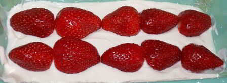 творожный десерт с клубничным соусом. Шаг 7