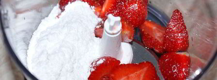 творожный десерт с клубничным соусом. Шаг 9