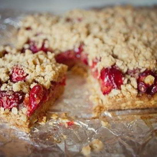 Рецепт вишневого крамбла