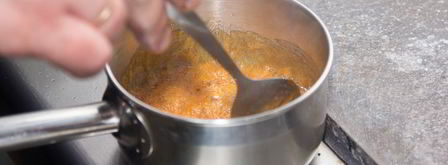 яблоко, запеченное с медом и орехами. Шаг 11