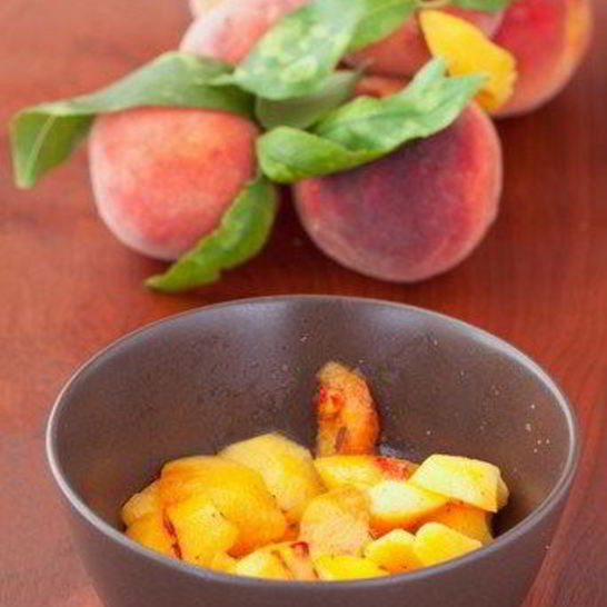 Рецепт жареных персиков в сливочном масле