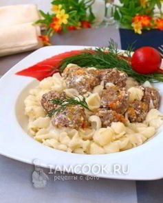 Фрикадельки в сливочном соусе