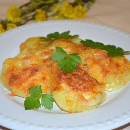 Рецепт ароматного картофеля с сыром и сливками
