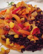 Черный рис с китайской заправкой